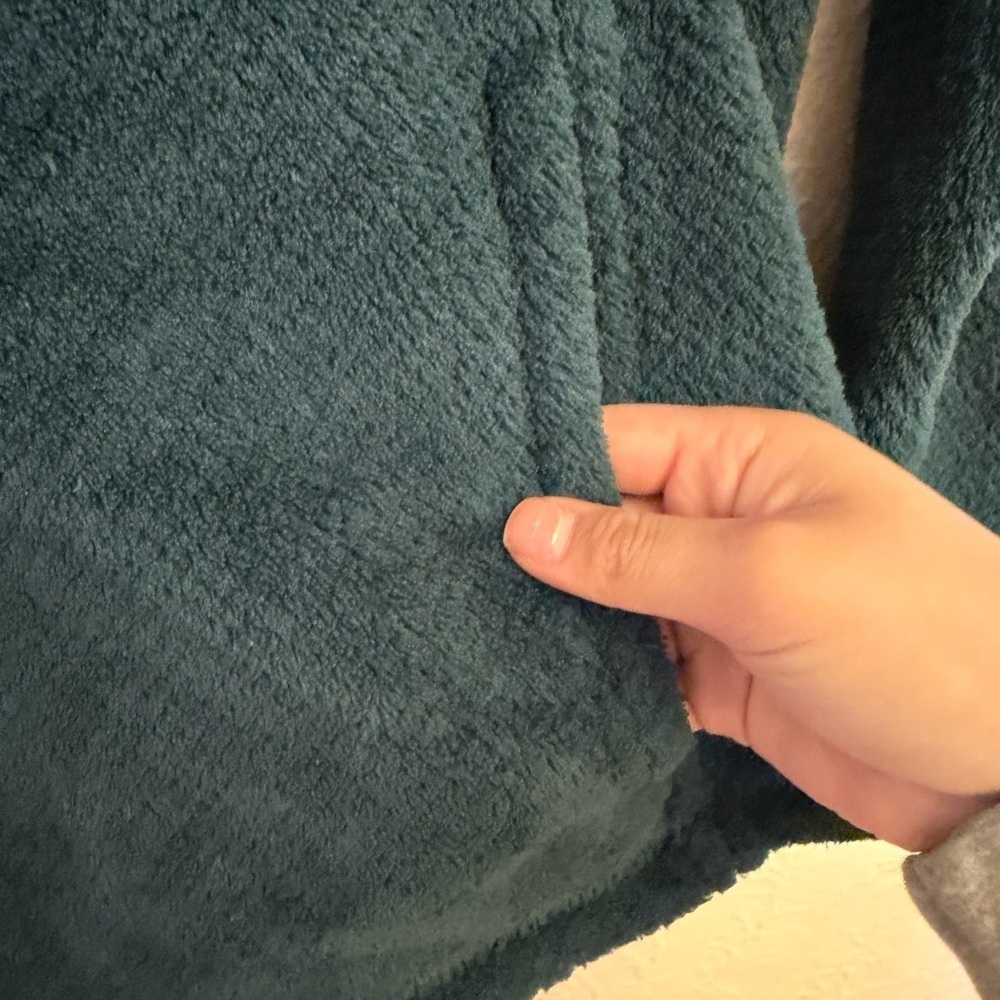 Patagonia sweater - Picture 6 of 8